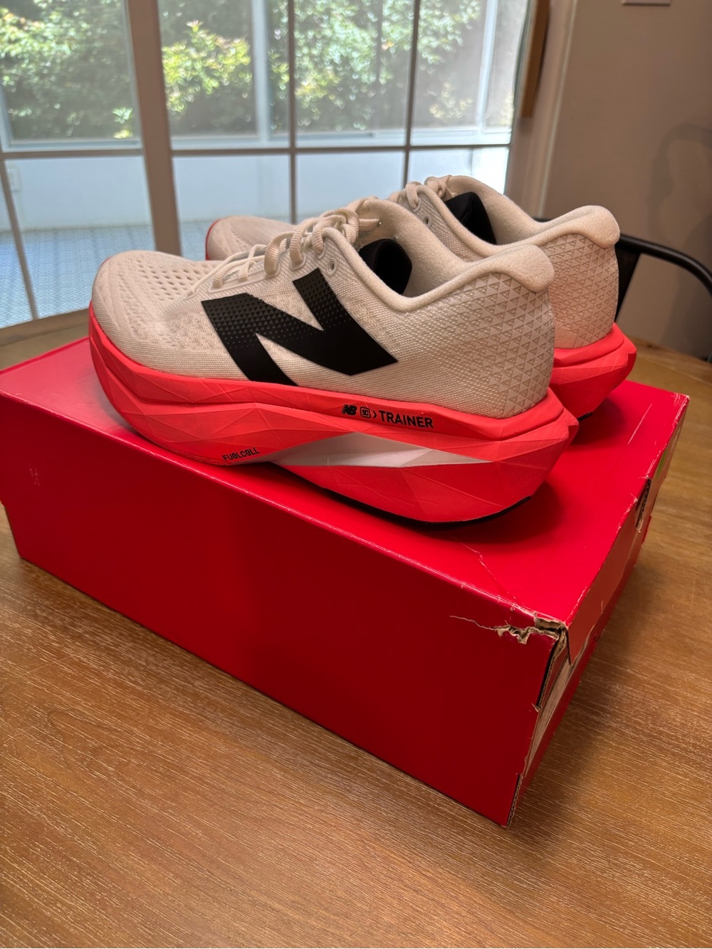 New Balance FuelCell SuperComp Trainer v3 - Men’s size 10 - New